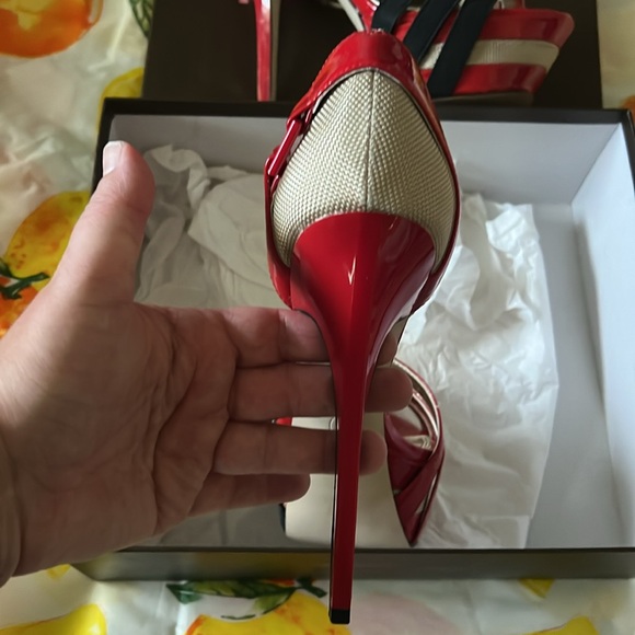 BEBE red patent leather stiletto heels  platform new inbox size 8.5 - Picture 4 of 8